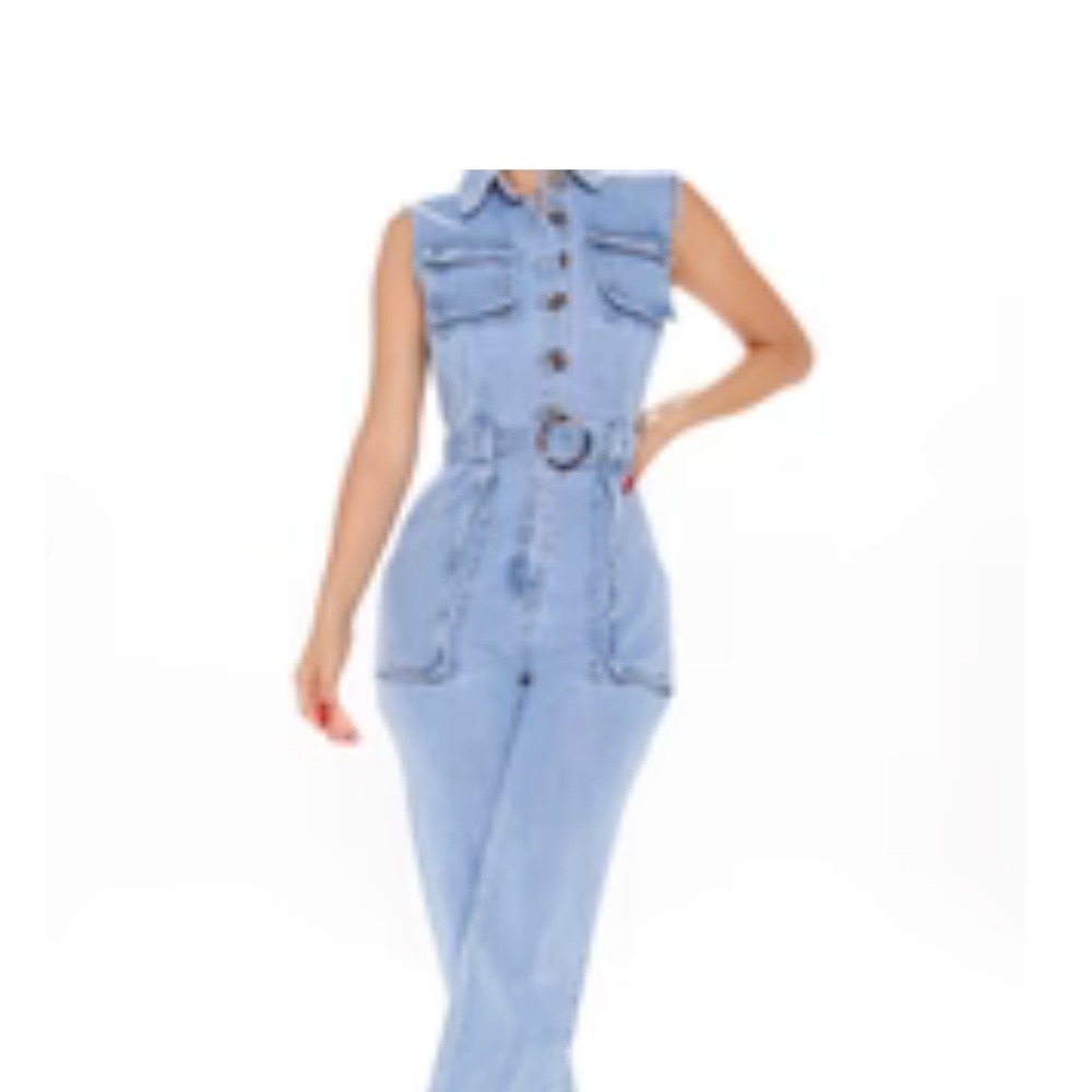 Cute jumpsuit used once